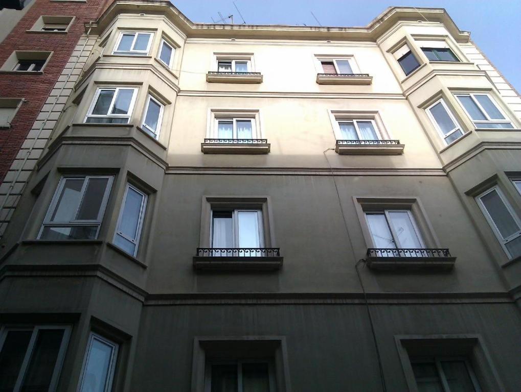 Apartamentos Express By Gaiarooms Barcelona Exterior foto